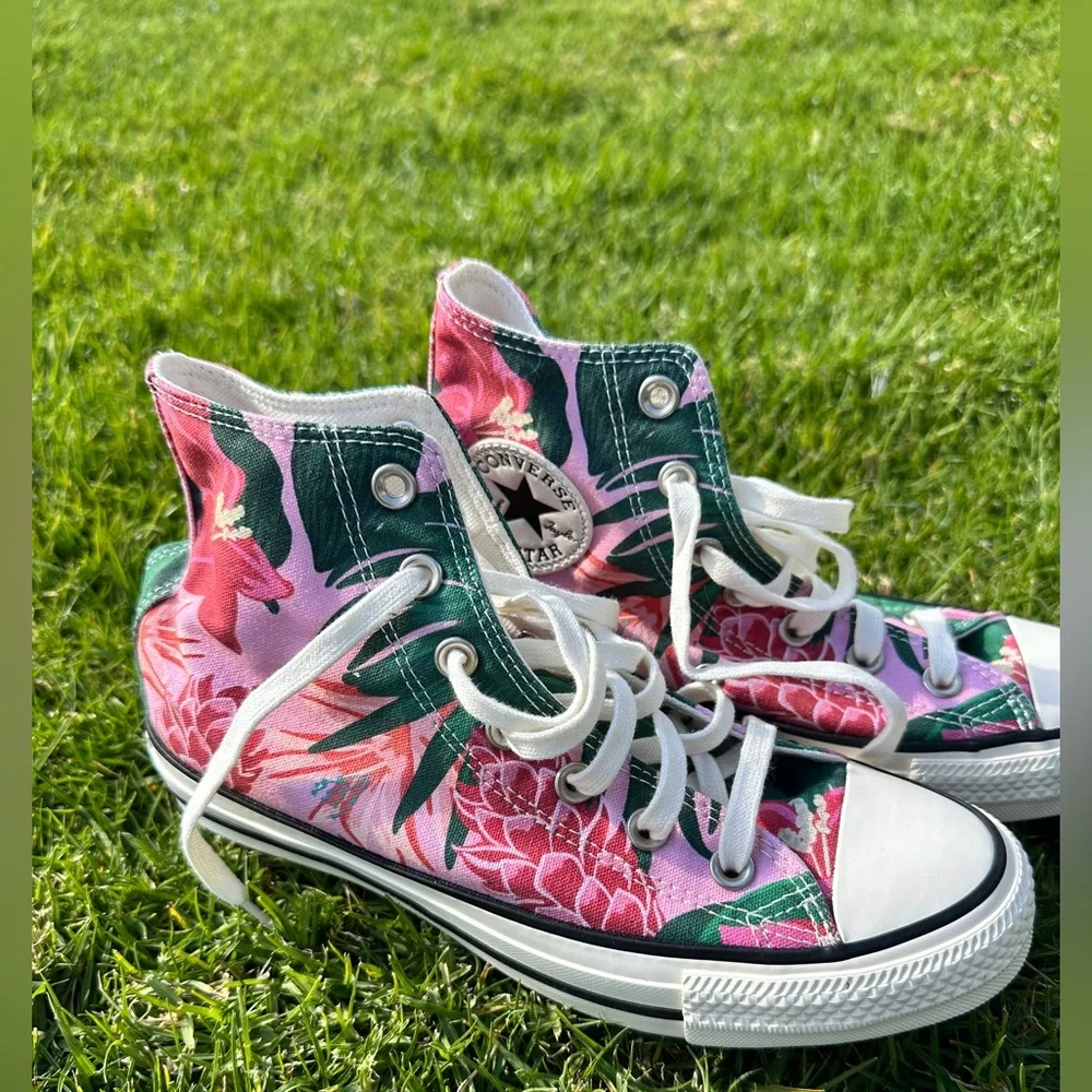 Converse Tropical Floral High-Tops - Picture 1 of 4